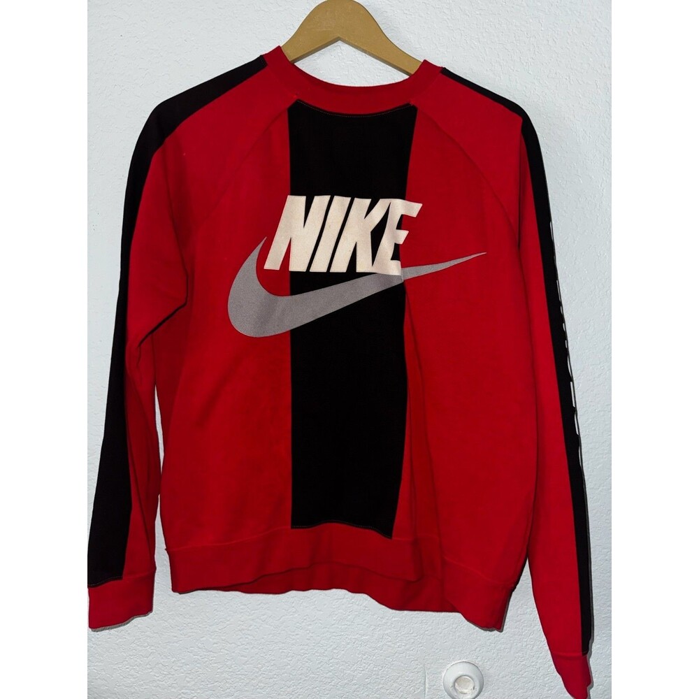 Nike Sportswear Crewneck Sweatshirt Size M Red Black Big Swoosh Colorblock